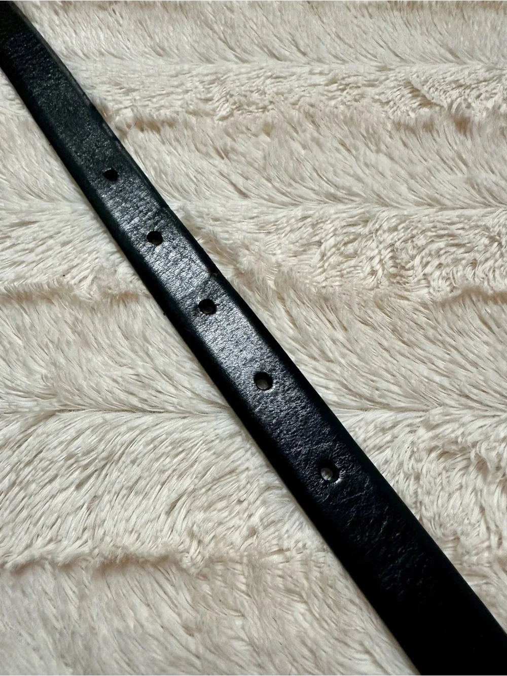Massimo Dutti Skinny Leather Belt with Square Buckle